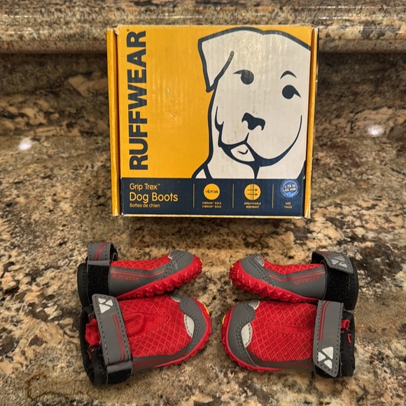RuffWear Grip Trex Dog Boots - Box of 4
Size 1.75” in Red Currant - Picture 7 of 7